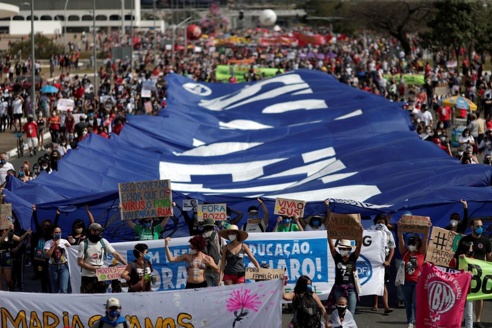 Demonstrators take part in a protest against Brazil's President Jair Bolsonaro in Brasilia, Brazil, May 29, 2021. REUTERS/Ueslei Marcelino