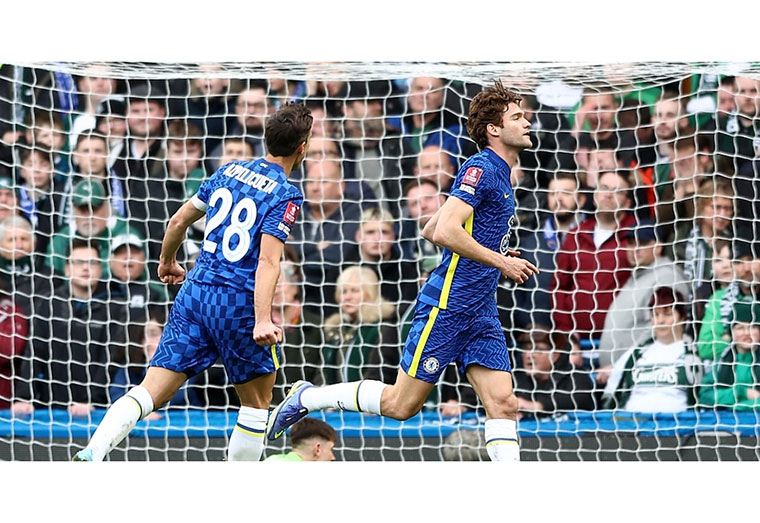 Marcos Alonso scored the decisive goal in extra time to give Chelsea victory in the FA Cup fourth round. Photo by Bryn Lennon. Source: Getty Images
