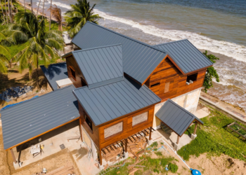 In Photo: 040 Aluminium Standing Seam Roof Panel from Roof Systems Limited.