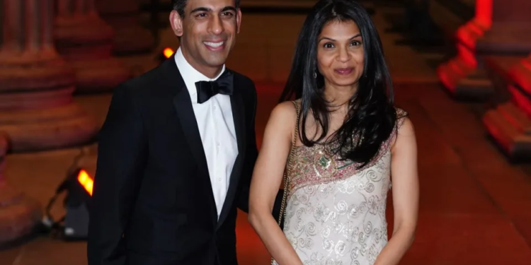 Prime Minister Rishi Sunak and wife Akshata Murty