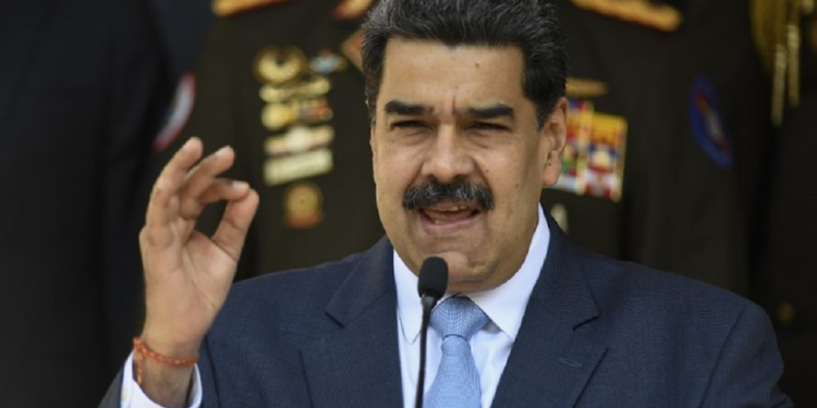 Venezuelan President Nicolas Maduro has called for direct talks with his Guyana counterpart over a disputed oil-rich border region © Miguel ZAMBRANO / AFP