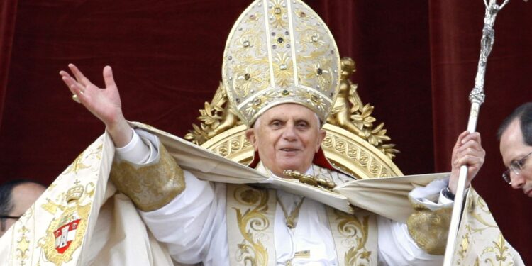 The funeral of the former pope, pictured on December 25, 2007, will take place on January 5.(Photo credit Alessandra Tarantino/AP)