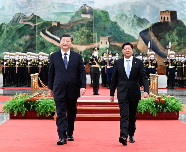 Chinese President Xi Jinping holds a welcoming ceremony for Philippine President Ferdinand Romualdez Marcos Jr. prior to their talks at the Great Hall of the People in Beijing, capital of China, Jan 4, 2023. [Photo/Xinhua]