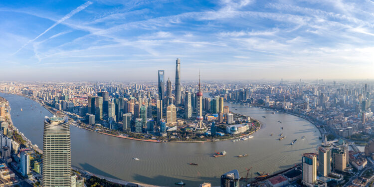 A view of the Huangpu River in Shanghai. [Photo/VCG]