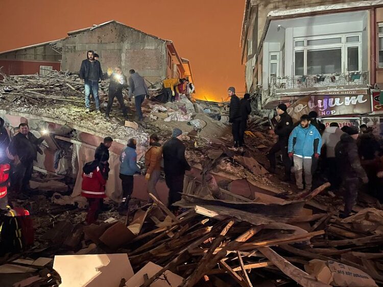 A view of the destroyed buildings after earthquakes jolt Türkiye's Malatya province, February 6, 2023. /CFP
