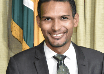 Elson Low, Youth and Economic Advisor