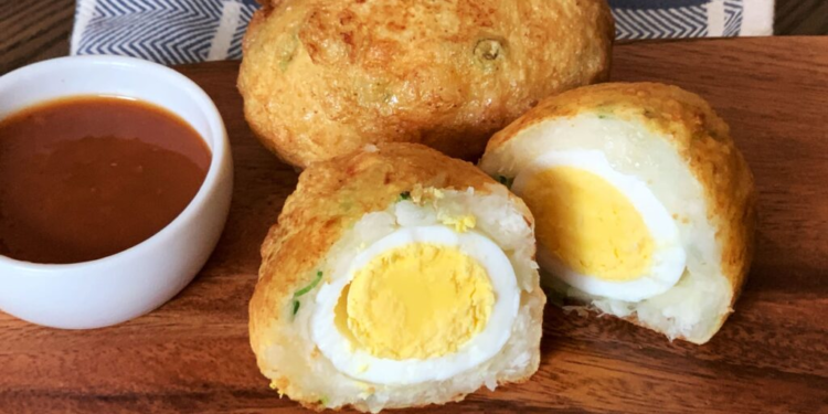Cassava Egg Ball (metemgee.com)