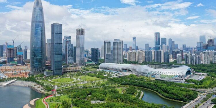 Aerial photo taken on Sept. 17, 2020 shows the Houhai area in Nanshan District of Shenzhen, south China's Guangdong Province.(Photo: Xinhua)