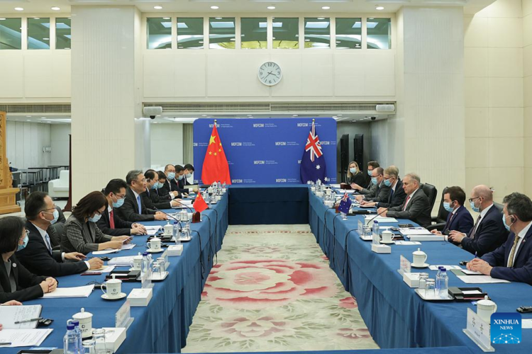 China's Minister of Commerce Wang Wentao co-chairs the 16th China-Australia Joint Ministerial Economic Commission with visiting Australian Trade Minister Don Farrell in Beijing, capital of China, May 12, 2023. (Xinhua/Zhang Yuwei)