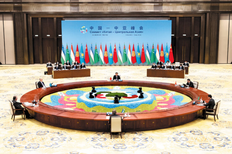 President Xi Jinping chairs the first China-Central Asia Summit and delivers a keynote speech in Xi'an, Shaanxi province, on Friday. DING HAITAO/XINHUA