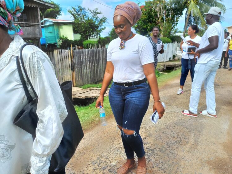 Sheron Vanessa Smith in turban