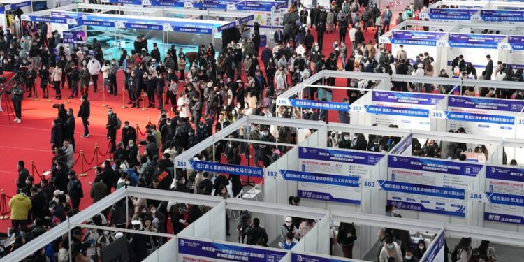 This photo taken on March 18, 2023 shows a view of a job fair in Harbin, northeast China's Heilongjiang Province. (Xinhua/Wang Jianwei)