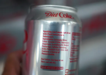 A can of Diet Coke in a supermarket, as an artificial sweetener commonly used in thousands of products including diet fizzy drinks, ice cream and chewing gum is to be listed as posing a possible cancer risk to humans, according to reports. Yui Mok | Pa Images | Getty Images