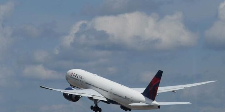 In this July 20, 2018 file photo, the first Atlanta-Shanghai flight takes off at Hartsfield-Jackson Atlanta International Airport in Atlanta, the United States.(Photo: Xinhua)
In this July 20, 2018 file photo, the first Atlanta-Shanghai flight takes off at Hartsfield-Jackson Atlanta International Airport in Atlanta, the United States.(Photo: Xinhua