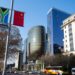 Chinese and South African national flags are displayed along the road outside the Sandton Convention Centre in Johannesburg, South Africa on August 21, 2023. The city is set to host the upcoming BRICS summit. Photo: Weng Qiyu/GT