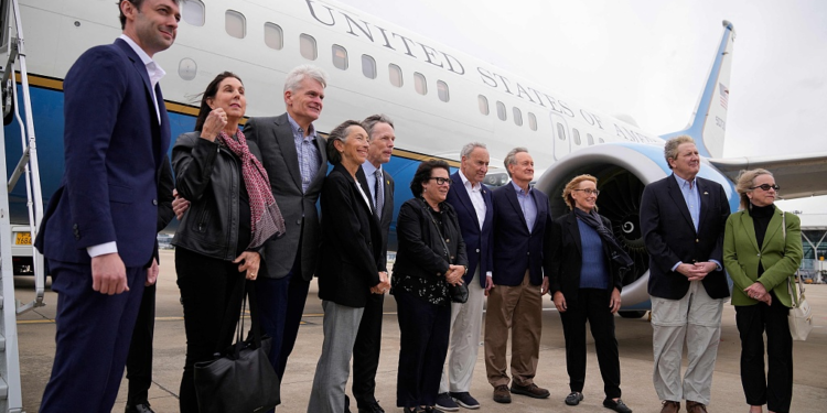 U.S. Senate Majority Leader Chuck Schumer, U.S. Senator Mike Crapo and other members of the delegation arrive at Shanghai Pudong International Airport in Shanghai, east China, October 7, 2023. /CFP