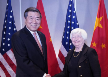 Chinese Vice Premier He Lifeng, also the Chinese lead person for China-U.S. economic and trade affairs, holds talks with U.S. Secretary of Treasury Janet Yellen in San Francisco, California, U.S., November 9, 2023. /Xinhua