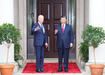 Chinese President Xi Jinping meets with U.S. President Joe Biden at Filoli Estate in the U.S. state of California, Nov. 15, 2023. (Xinhua/Ding Lin)