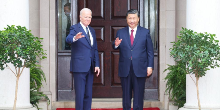 Chinese President Xi Jinping meets with U.S. President Joe Biden at Filoli Estate in the U.S. state of California, Nov. 15, 2023. (Xinhua/Ding Lin)