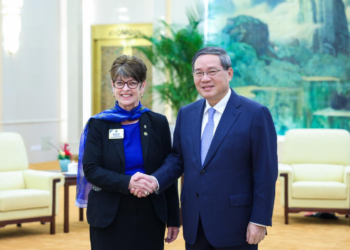 Chinese Premier Li Qiang meets with a delegation led by Patti Hill, the international president of the Lions Clubs International, at the Great Hall of the People in Beijing, capital of China, Dec. 10, 2023. (Xinhua/Liu Bin)