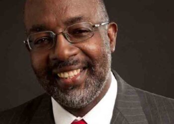Fitz Jackson criticized the government's reliance on the antiquated 1867 Counties and Parishes Act for the proposed boundary changes in Portmore