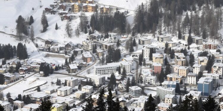 This file photo taken on Jan. 20, 2023 shows a view of the snow-covered Davos in Switzerland. (Xinhua/Lian Yi)