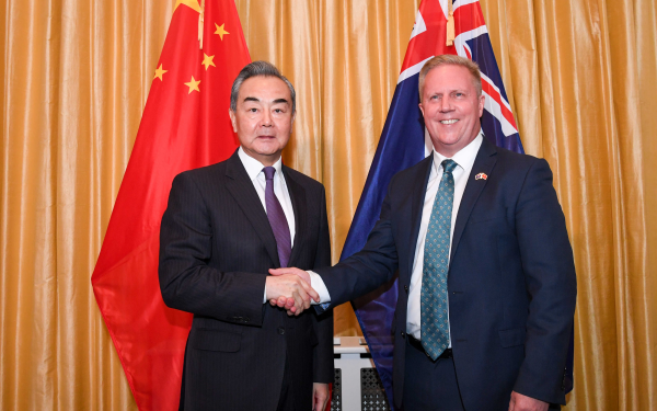Chinese Foreign Minister Wang Yi (L), also a member of the Political Bureau of the CPC Central Committee, meets with New Zealand Trade Minister Todd McClay in Wellington, New Zealand, March 18, 2024. /Chinese Foreign Ministry