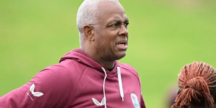 Courtney Walsh had a stint as Bangladesh's bowling coach before taking charge of West Indies women in 2020
GETTY IMAGES