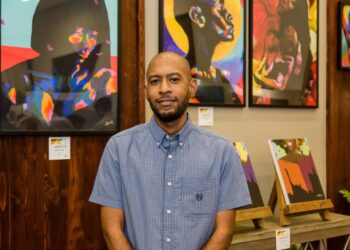 Local artist Hezron Henry (newslinetci photo)