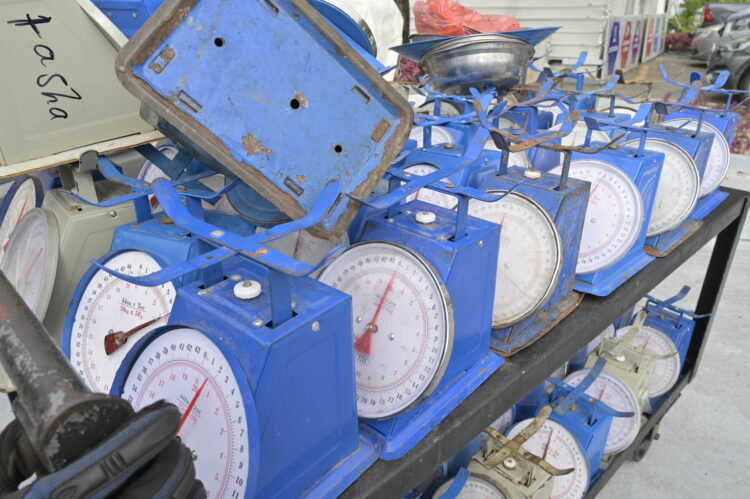 Unapproved Dial Scales Seized 1