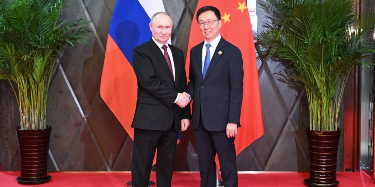 Chinese Vice President Han Zheng meets with Russian President Vladimir Putin after the opening ceremony of the 8th China-Russia Expo in Harbin, northeast China's Heilongjiang Province, May 17, 2024. Han and Putin attended the opening ceremony of the expo here on Friday. Han also read out Chinese President Xi Jinping's congratulatory letter to the expo and made a speech at the opening ceremony. (Xinhua/Yan Yan)