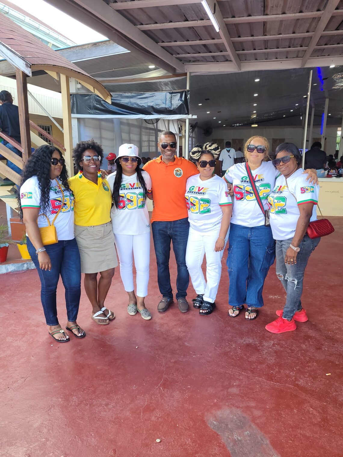 Linden Town Week 592 beauties posed with Mayor Sharma Solomon (orange polo shirt) and Councillor Vanessa Kissoon (yellow polo shirt) (Facebook photo)