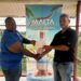 Greenidge receives prize from FIDE Arbiter John Lee
