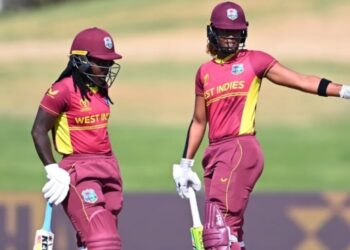 Deandra Dottin (left) and Hayley Matthews (right).