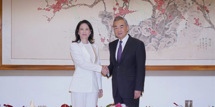 Foreign Minister Wang Yi meets with German Foreign Minister Annalena Baerbock on the sidelines of the 79th session of the United Nations General Assembly in New York on Tuesday. [Photo/Xinhua]
