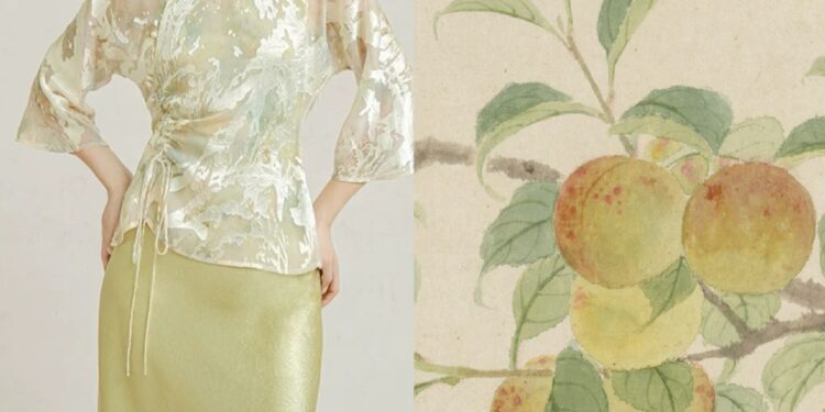 A New Chinese Style dress and ancient Chinese painting. [Photo provided to chinadaily.com.cn]