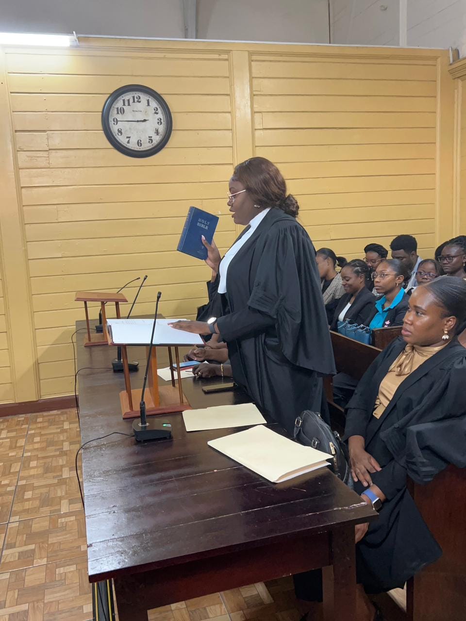 Nickesha Bacchus taking the oath