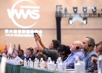 Participants attend the opening ceremony of the 6th World Media Summit in Urumqi, capital city of northwest China's Xinjiang Uygur Autonomous Region, Oct. 14, 2024. (Xinhua/Mu Yu)