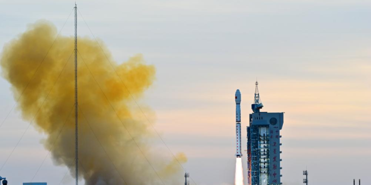 A Long March-4C carrier rocket carrying the Gaofen-12 05 satellite blasts off from the Jiuquan Satellite Launch Center in northwest China, Oct. 16, 2024. The satellite entered the planned orbit successfully. (Photo by Wang Jiangbo/Xinhua)