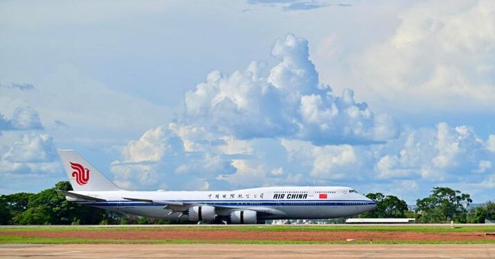 Chinese President Xi Jinping's plane arrives in Brasilia, Brazil, on November 19. Xi arrived in Brasilia on November 19 for a state visit to Brazil (XINHUA)