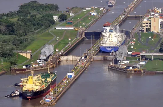 An estimated 5 percent of global maritime traffic passes through the Panama Canal [File: EPA/Alejandro Bolivar]


Read more: https://www.aljazeera.com/news/2024/12/22/trump-threatens-to-take-back-control-of-panama-canal-over-ridiculous-fees