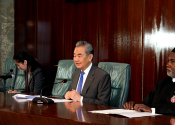 Chinese Foreign Minister Wang Yi (C), also a member of the Political Bureau of the Communist Party of China Central Committee, meets with the press with Nigerian Foreign Minister Yusuf Tuggar (R) in Abuja, Nigeria, January 9, 2025. /Chinese Foreign Ministry