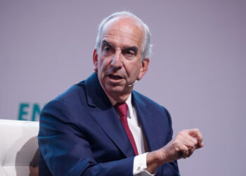 CEO of Hess Corporation, John B. Hess speaks during the Energy Asia conference in Kuala Lumpur, Malaysia June 26, 2023. REUTERS/Hasnoor Hussain/File Photo Purchase Licensing Rights