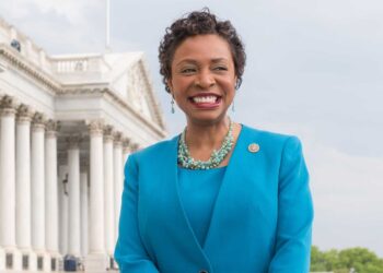 DIASPORA | Congresswoman Yvette Clarke Welcomes Posthumos Pardon for Marcus Garvey