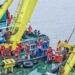 File photo shows workers laying submarine cable on the construction boat in Zhoushan, east China's Zhejiang Province. (Xinhua/Xu Yu)