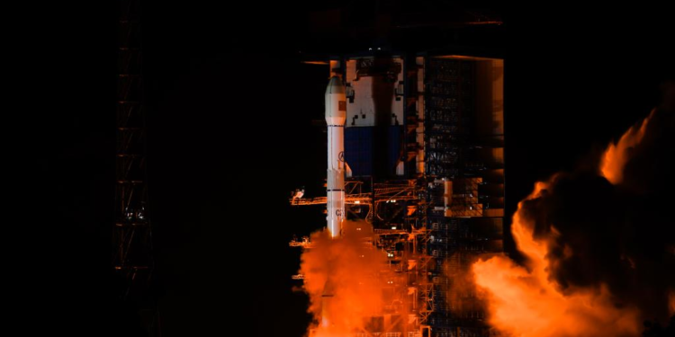 A Long March-3C rocket carrying a new communication technology test satellite blasts off from the Xichang Satellite Launch Center in southwest China's Sichuan Province, May 13, 2025. Launched at 2:09 a.m. (Beijing Time) aboard a Long March-3C rocket, the satellite has entered its planned orbit successfully, the launch center said. (Photo by Yang Xi/Xinhua)