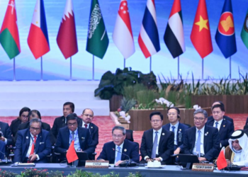 Chinese Premier Li Qiang (C) attends the ASEAN-China-GCC Summit in Kuala Lumpur, capital of Malaysia, May 27, 2025. /Xinhua