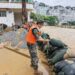 Sandbags are stacked to reinforce the embankment in Longlin Various Nationalities Autonomous County, Guangxi Zhuang Autonomous Region, south China, July 1, 2025. /VCG