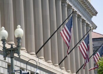 This file photo shows the Commerce Department building in Washington, D.C., the United States. (Xinhua/Liu Jie)