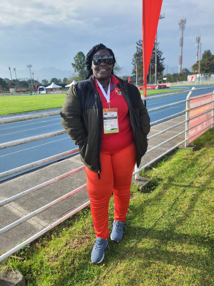 Coach Kenisha Headley